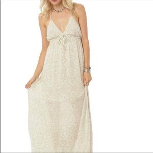 O'NEILL Ivory Maxi Dress -Size Small